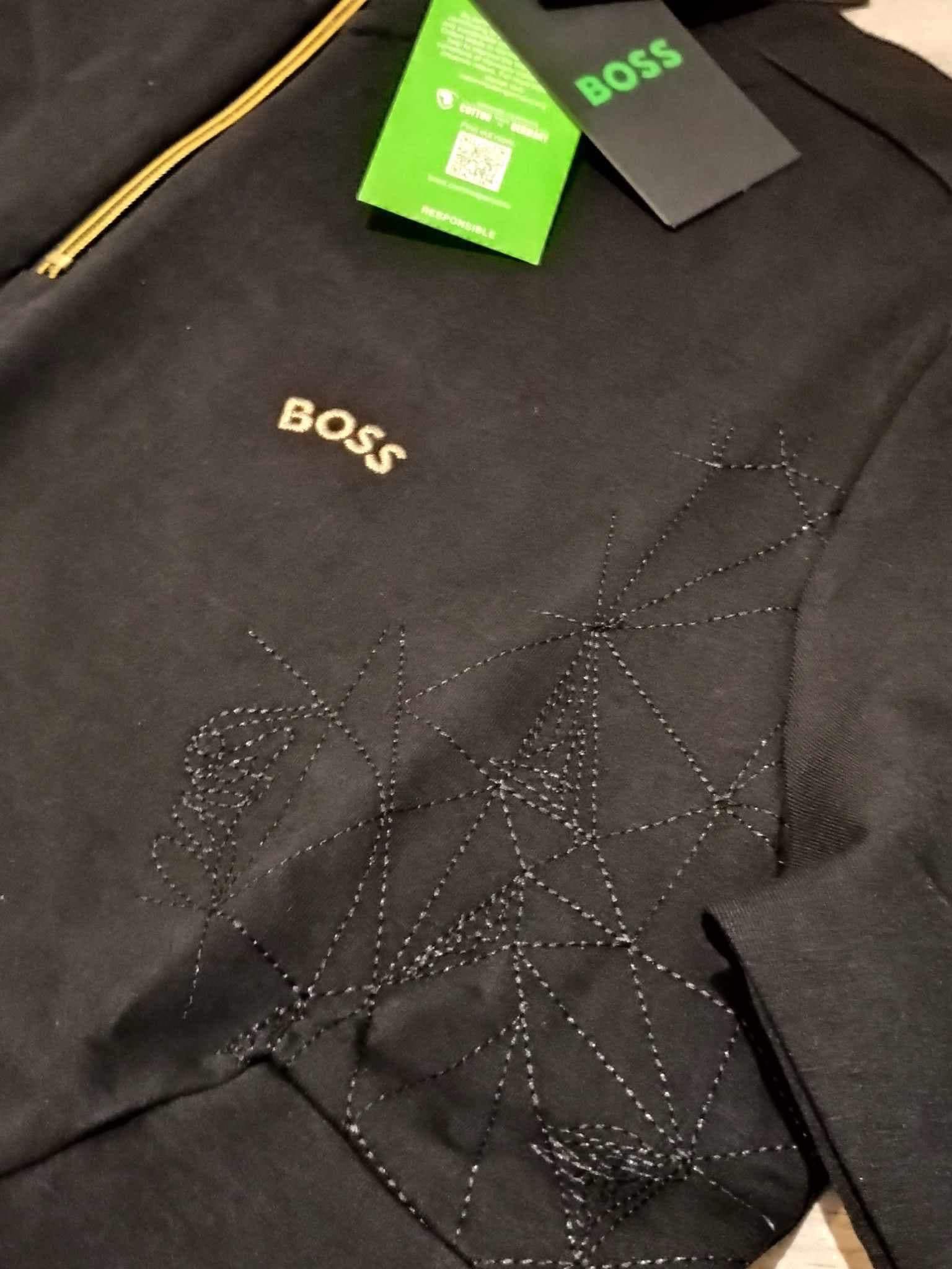 Jak Nowa Bluza Hugo Boss roz. XL Czarna