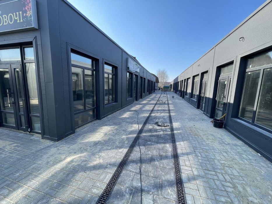 Оренда торгових приміщень від 11 м2 с. Гатне, ТЦ «Гатне» м. Теремки