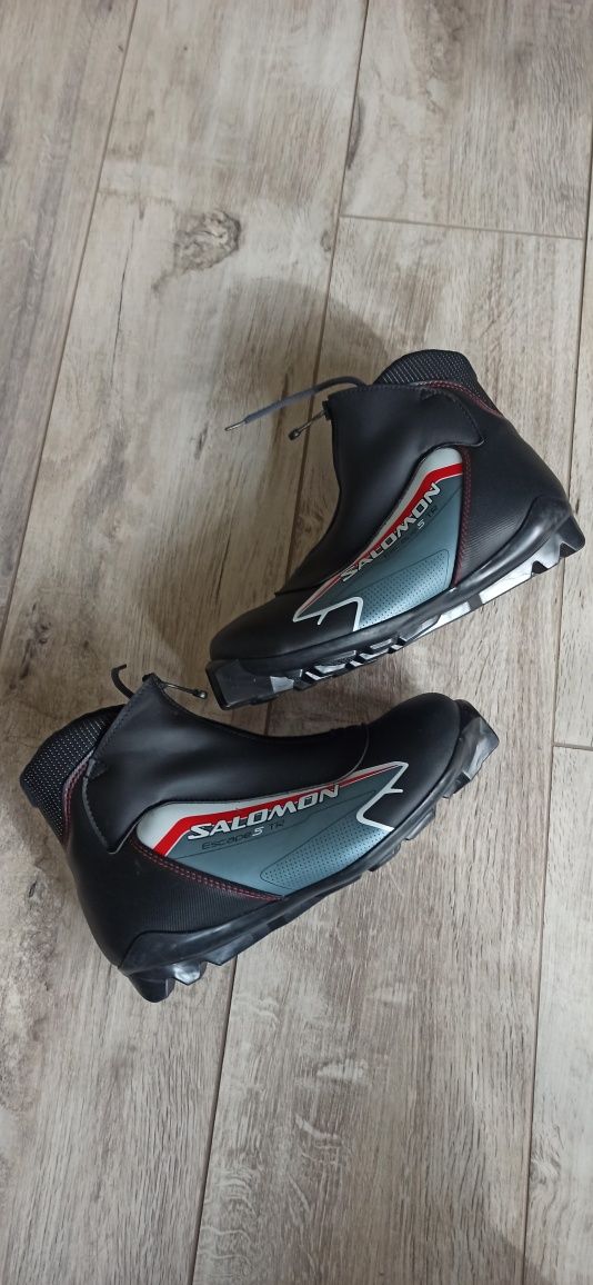 Buty Salomon Escape 5 TR narciarstwo biegowe