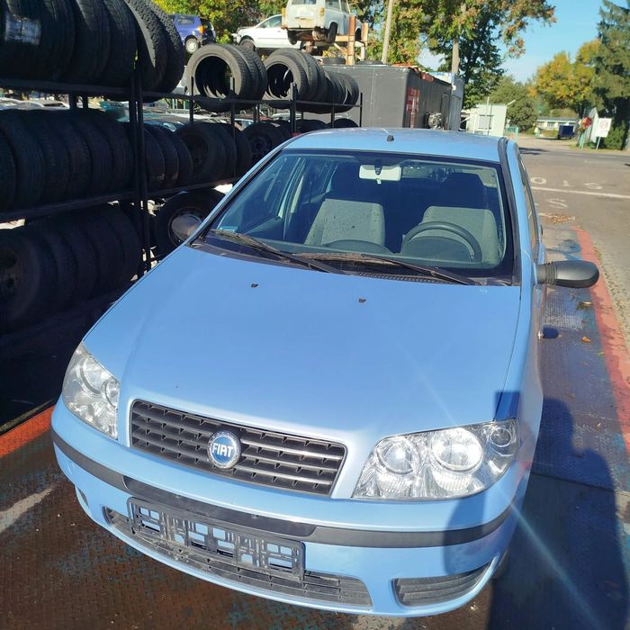 Fiat Punto 2  na części .