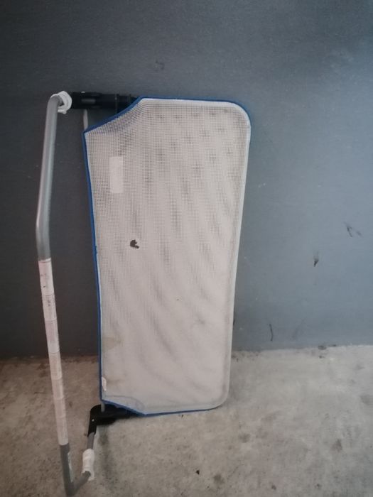 Barra de segurança para cama