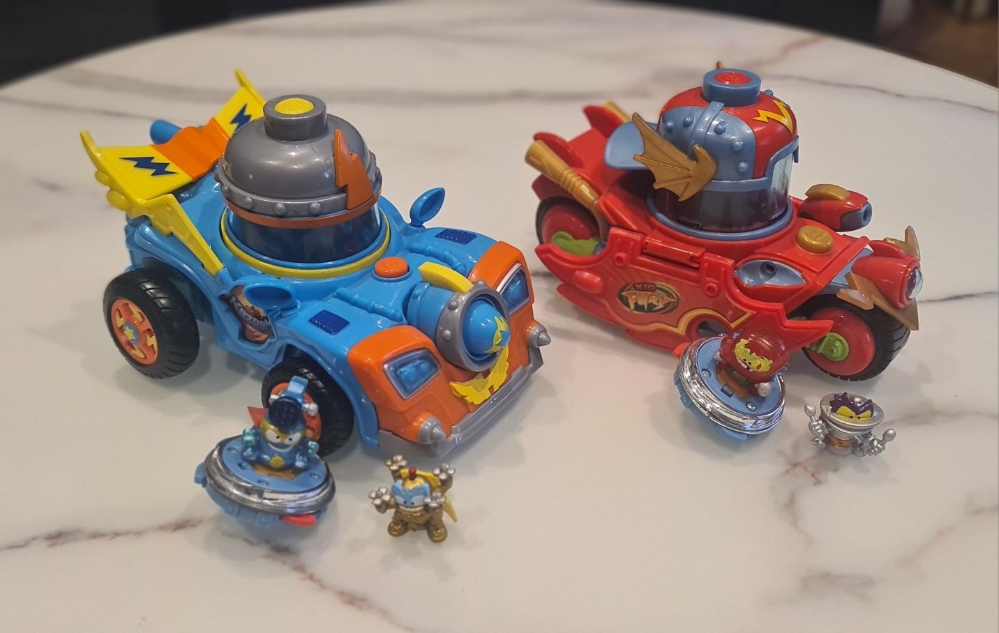 Super Zings - Speed Fury + Kid Kazoom