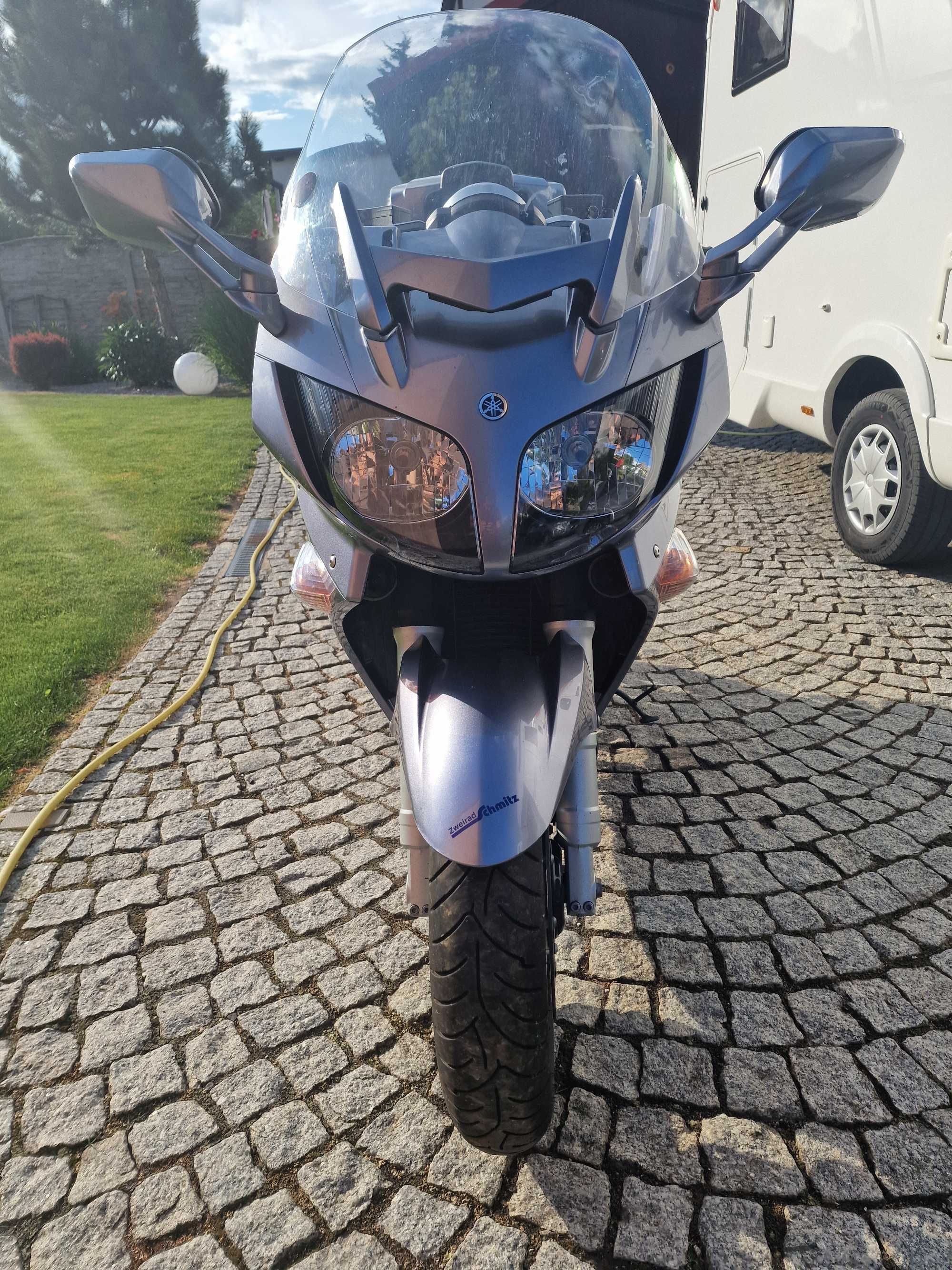 Motocykl Yamaha FJR 1300