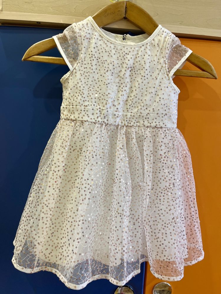 Платье на девочку 3-4 года нарядное frozen
