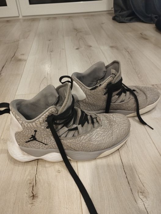Buty Jordan do koszykówki 42,5