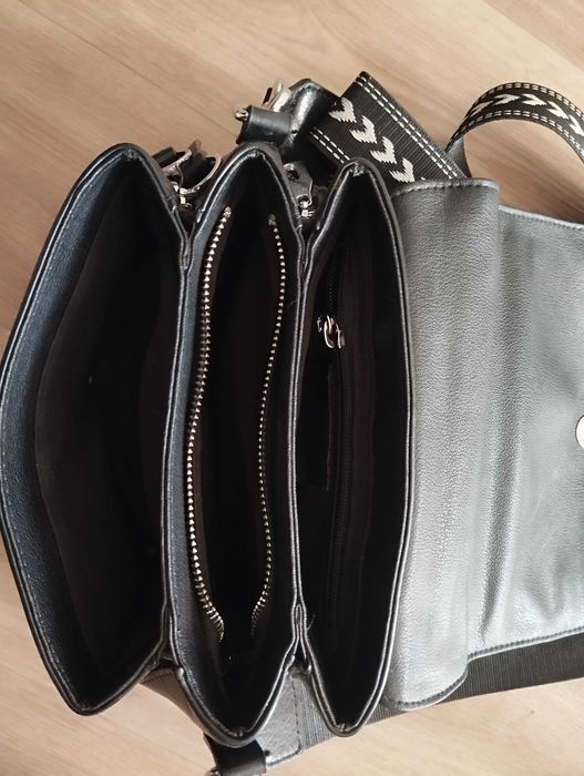 Женская сумочка кожаная