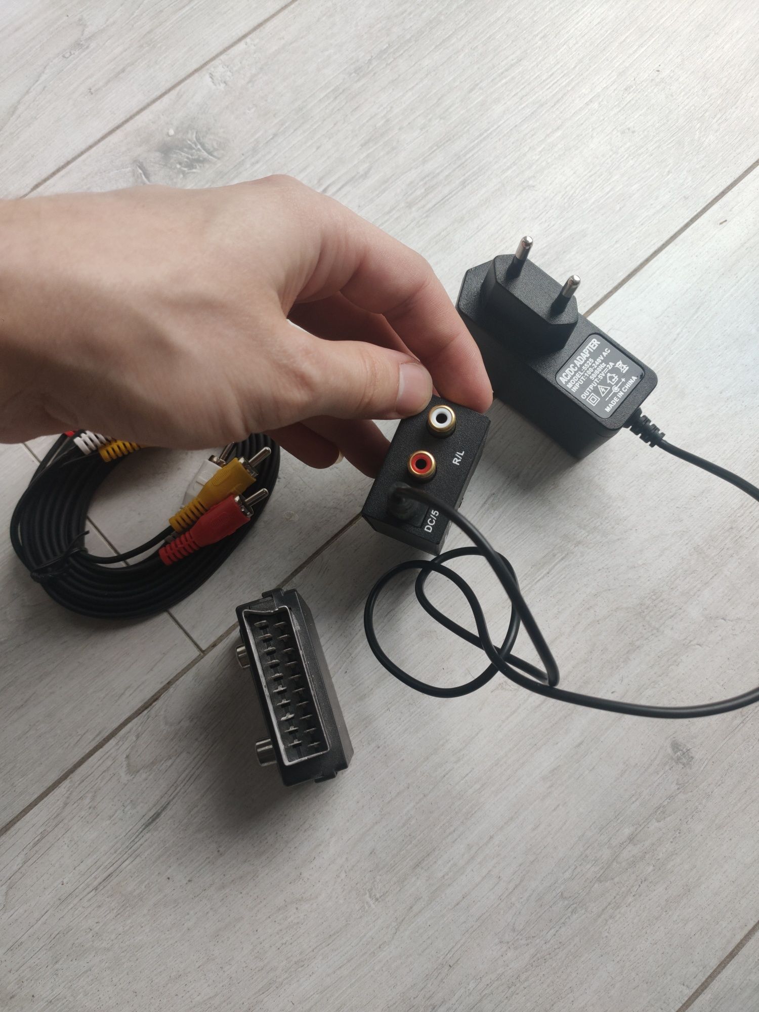 Digital to Analog Audio Converter + rozgałęźnik Audio + 3x rca cinch