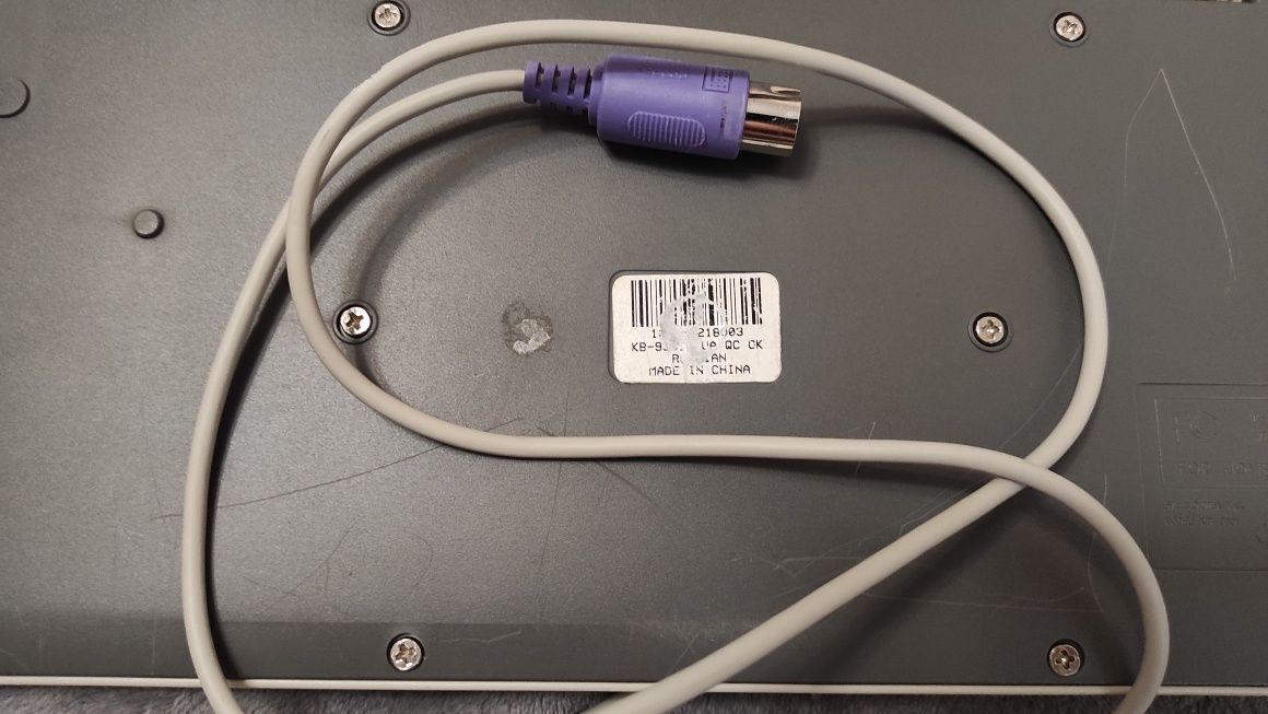 Клавіатура комп'ютерна,. Роз'єм - USB, PS/2, DIN.
