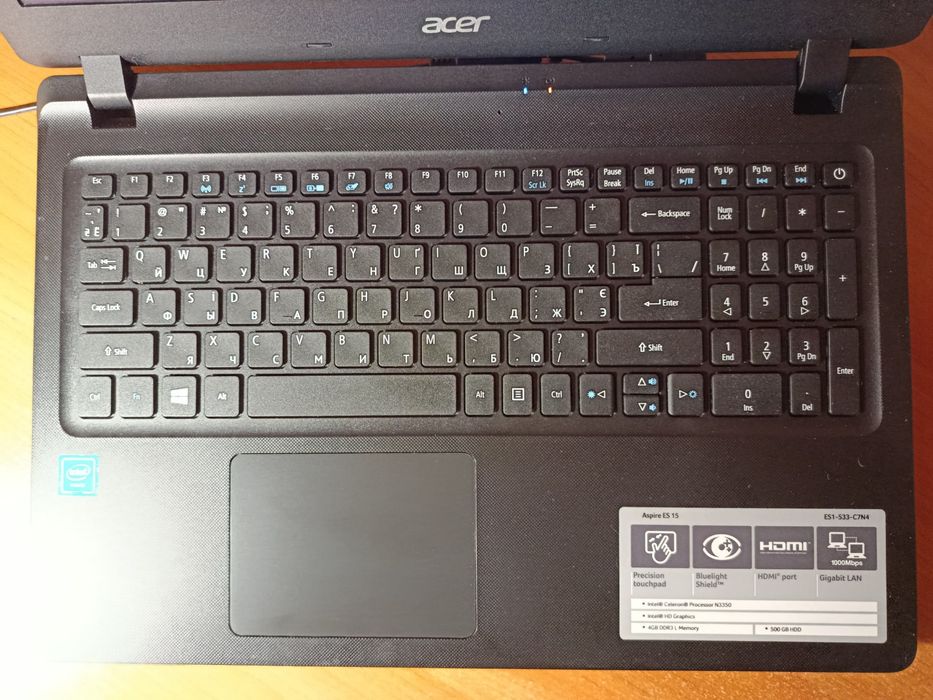 Ноутбук acer     .