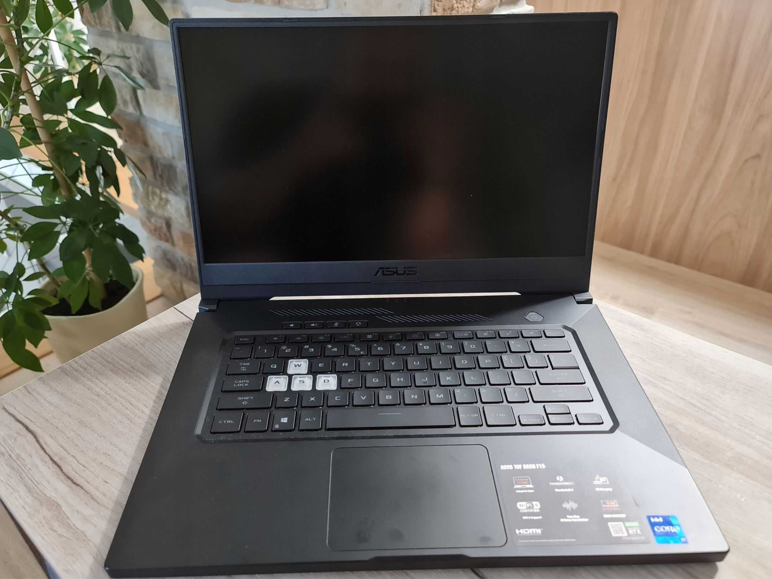 Laptop ASUS TUF DASH F15 i7 | 144Hz | 16GB | 512SSD | W10 | RTX3070