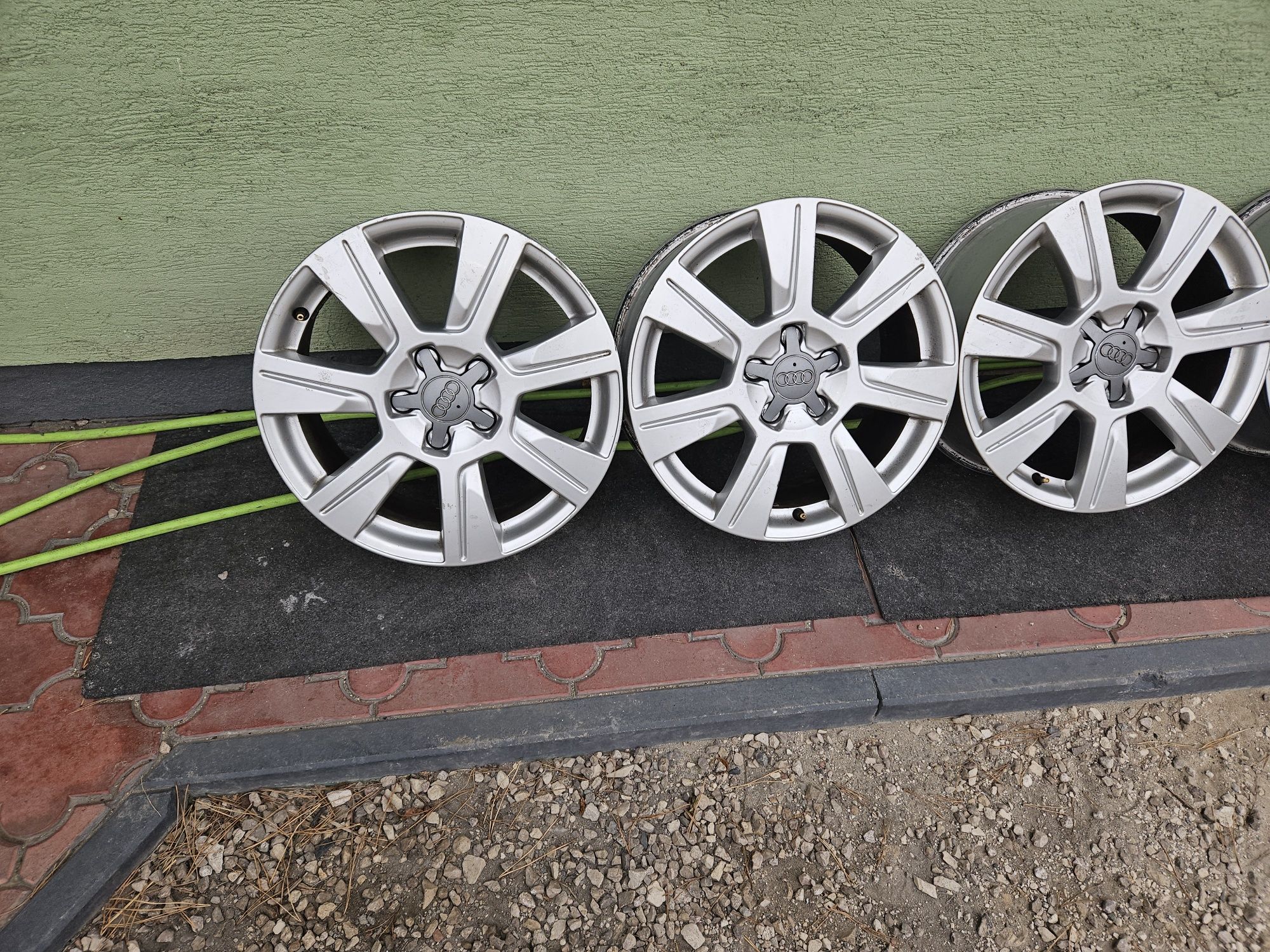 Sprzedam Alufelgi Orginalne Audi 5x112 17  A3 A4 A6 Q2 Q3