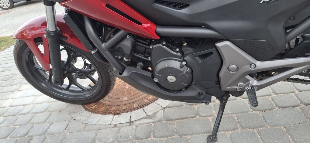 Honda 750 x nc dct
