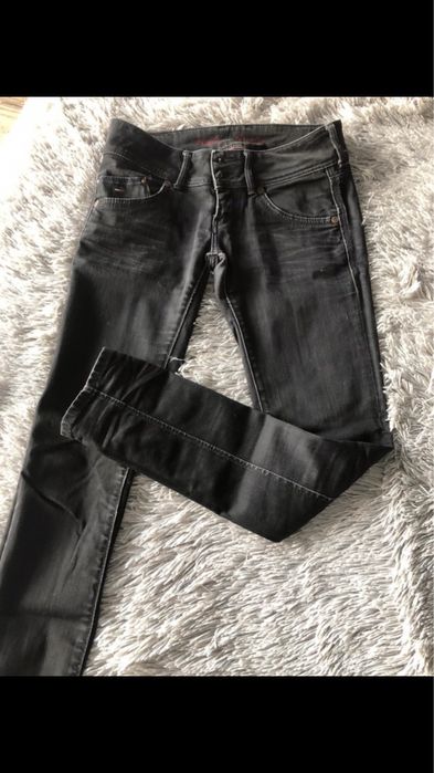 Czarne jeansy Tommy Hilfiger 29/32
