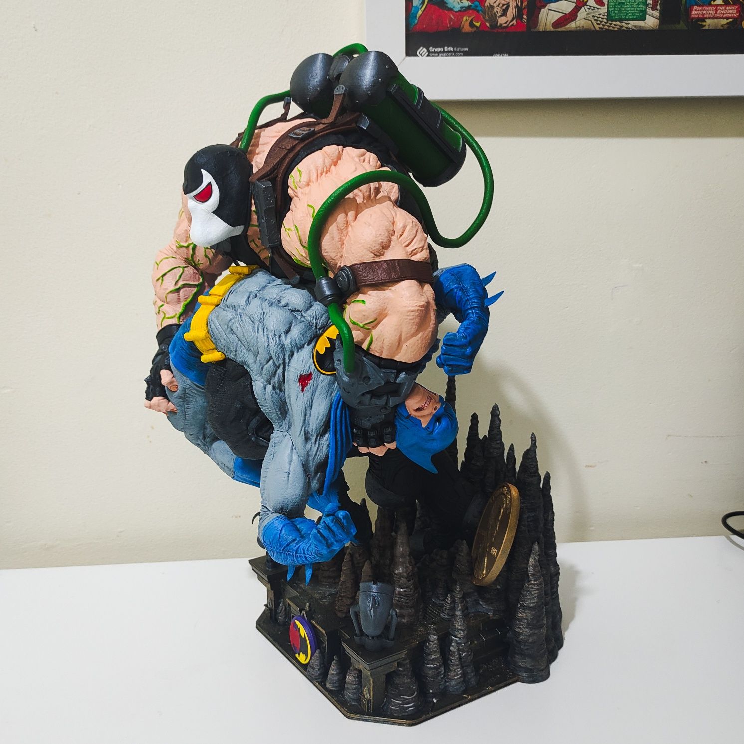 Diorama Batman vs Bane - Knightfall