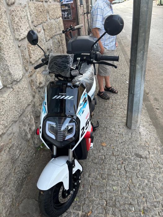 Motocicleta eletrica