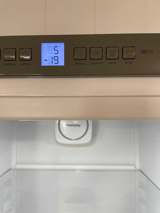 Холодильник LIEBHERR CNPel 4813 Index21C Германия Достав маг Технодом