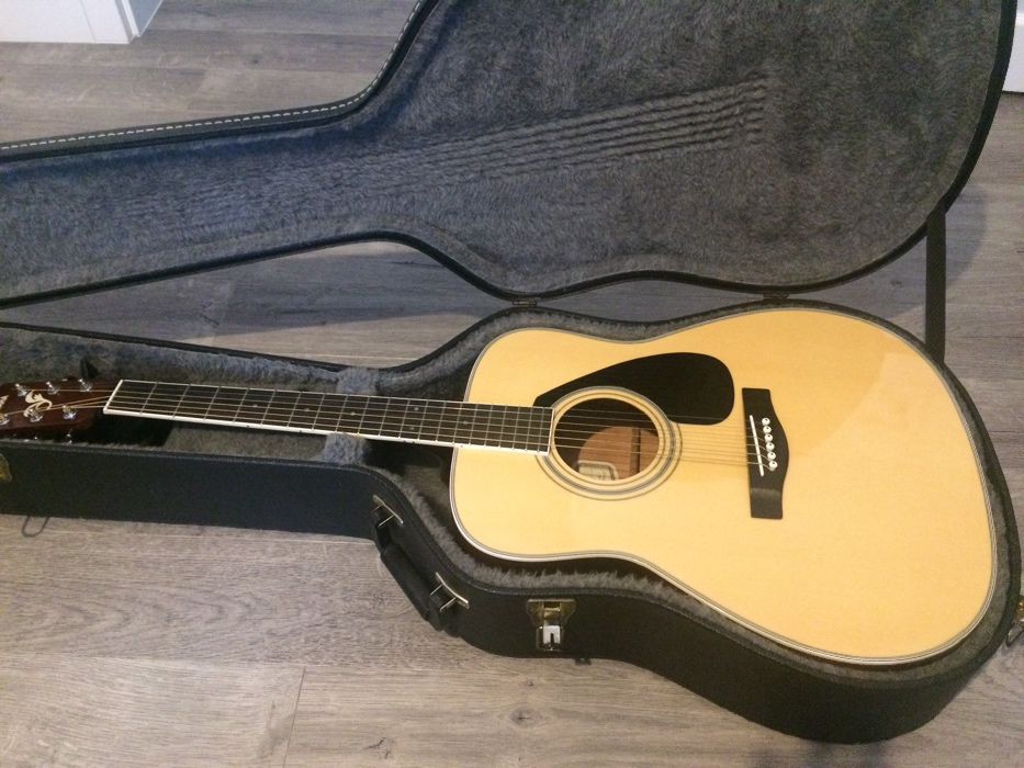 Gitara akustyczna Yamaha FG 422 z futeralem z lat 90-tych