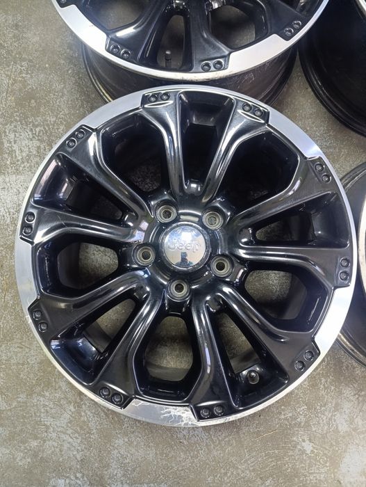 Диски r18 5 127 Jeep