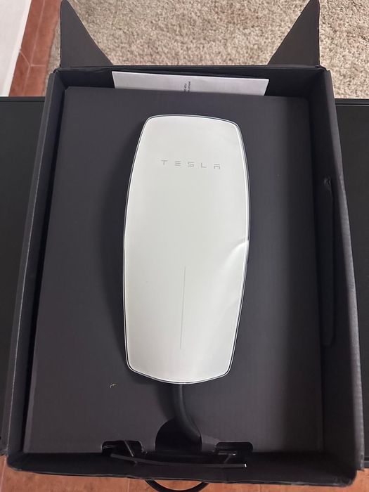 Wallbox Tesla nova