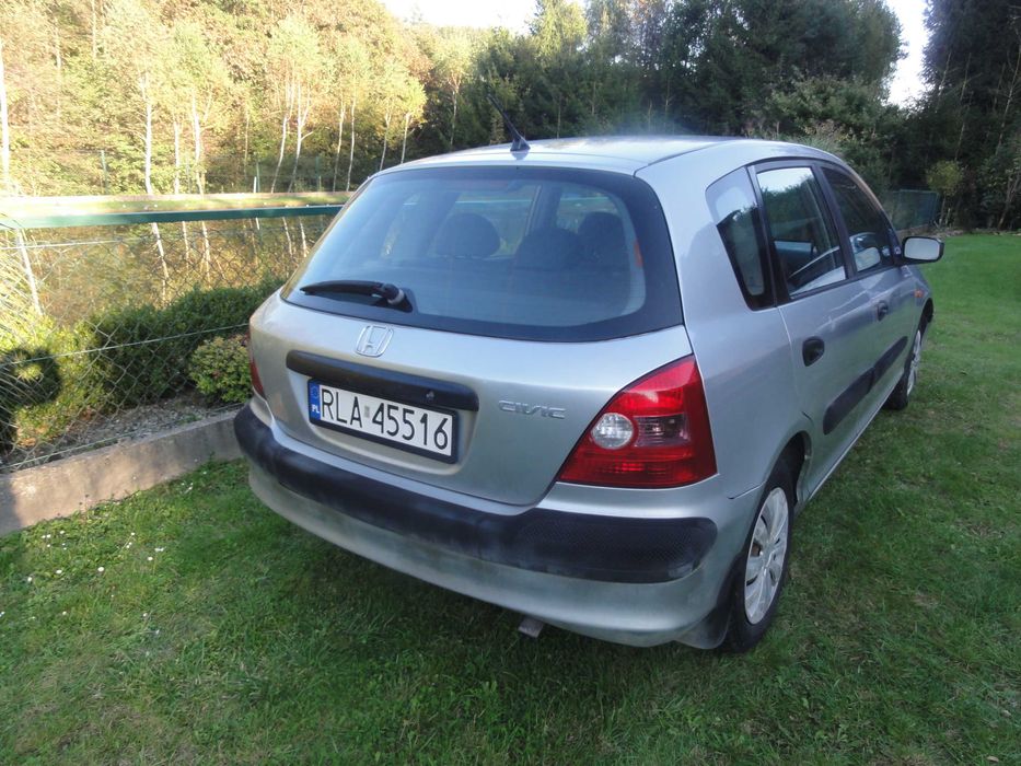 Honda civic 1,4 bezyna