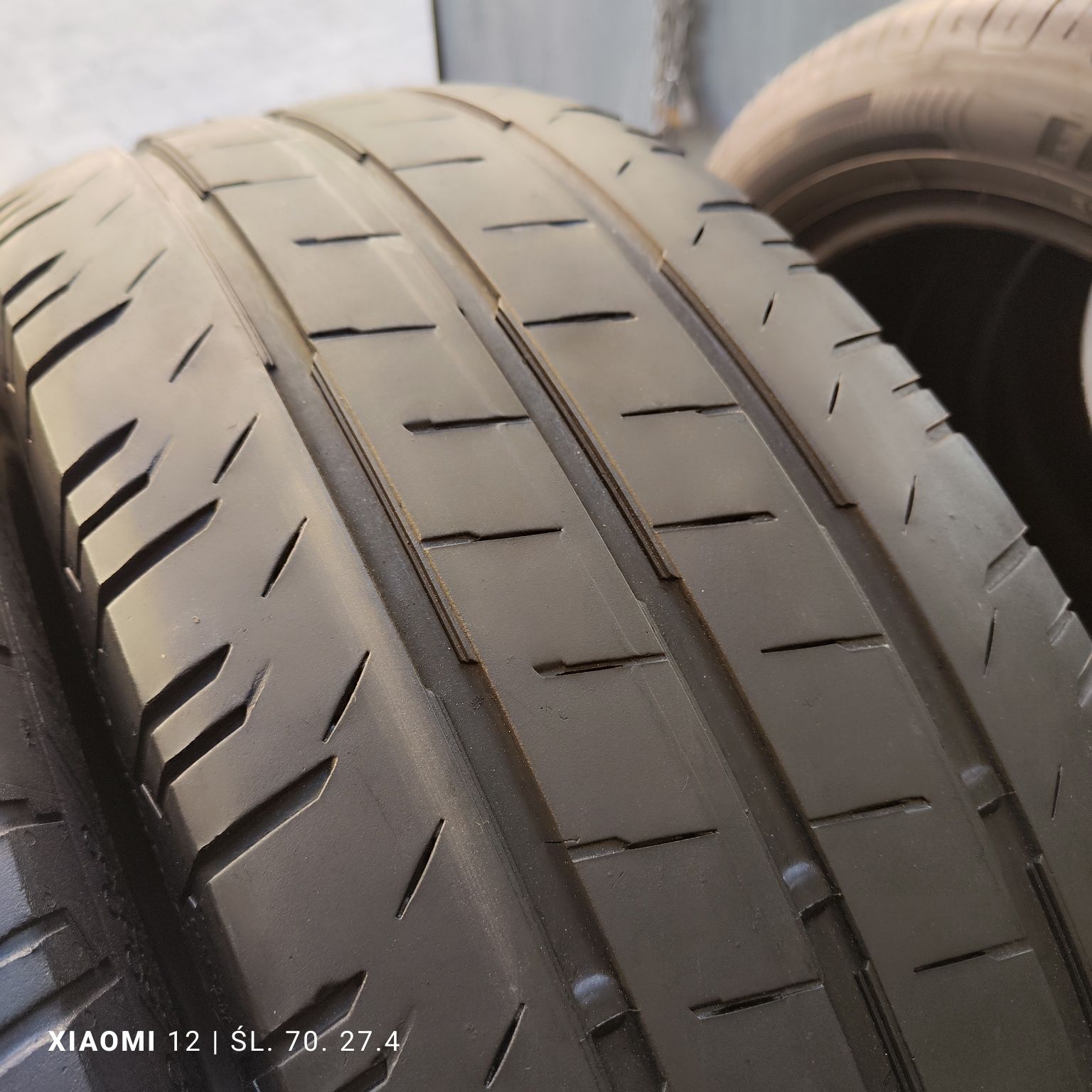 Continental vanco 200 235/65/16c para