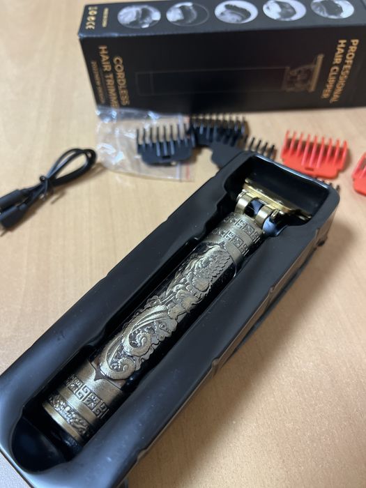 Машинка для стрижки триммер беспроводной