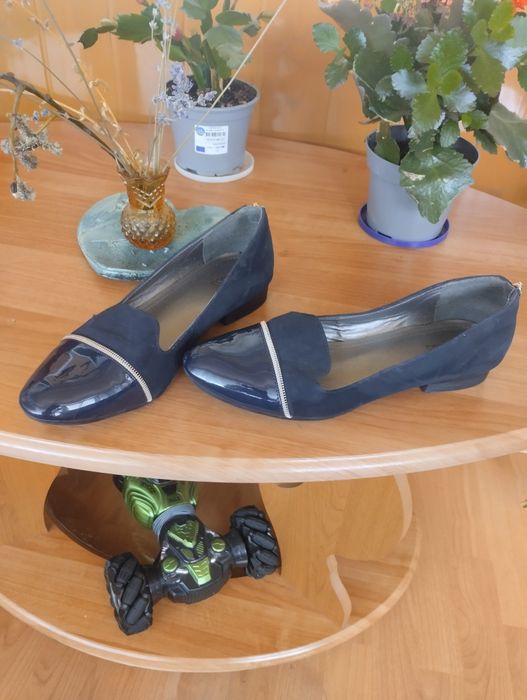 Жіночі туфлі балетки. Розмір 39.