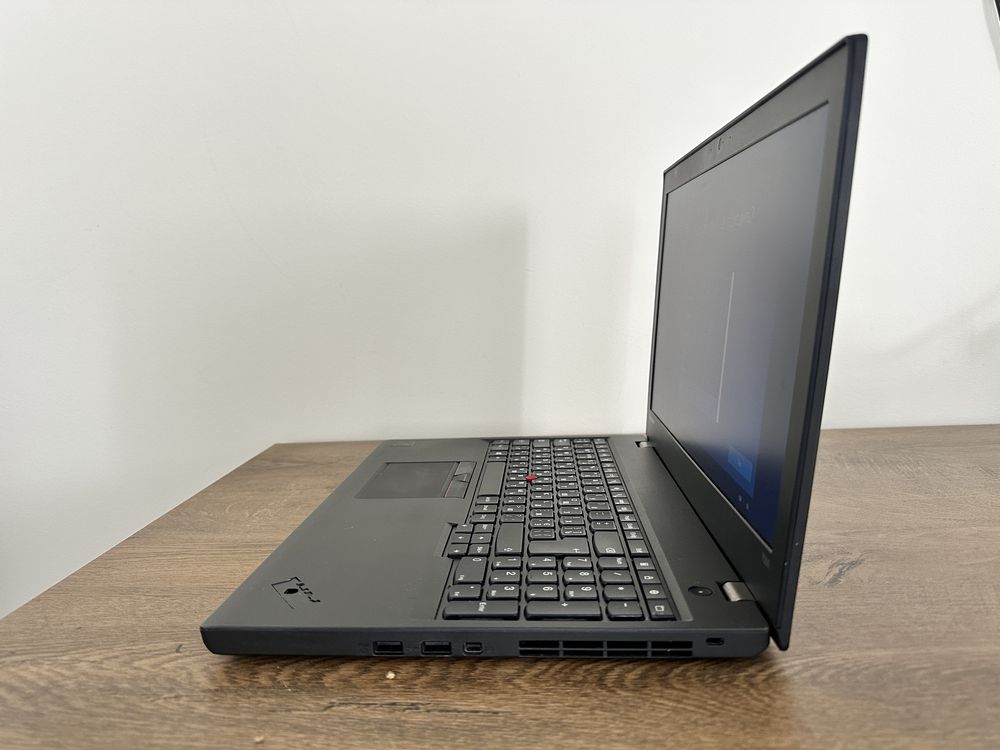 Ноутбук Lenovo ThinkPad / Intel Core i5