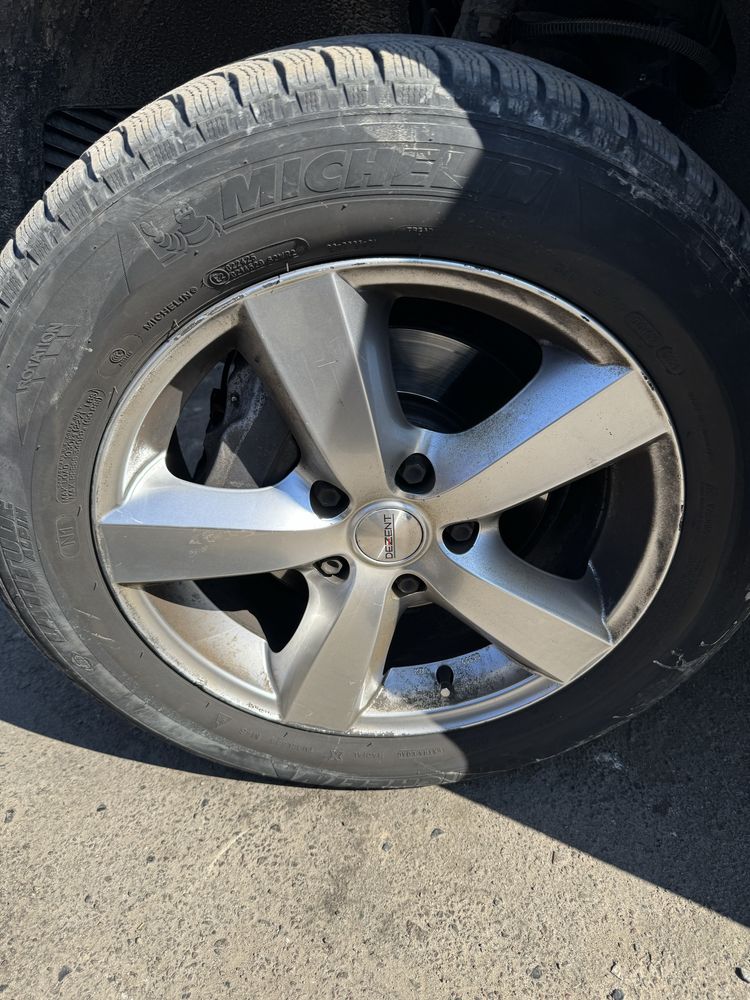 Комплект гуми michelin latitude R 18 255/55