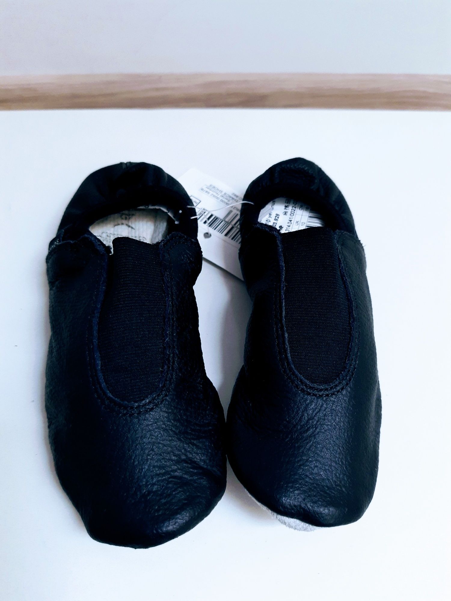 Buty gimnastyczne obuwie gimnastyczne akrobatyczne taneczne skóra r.28