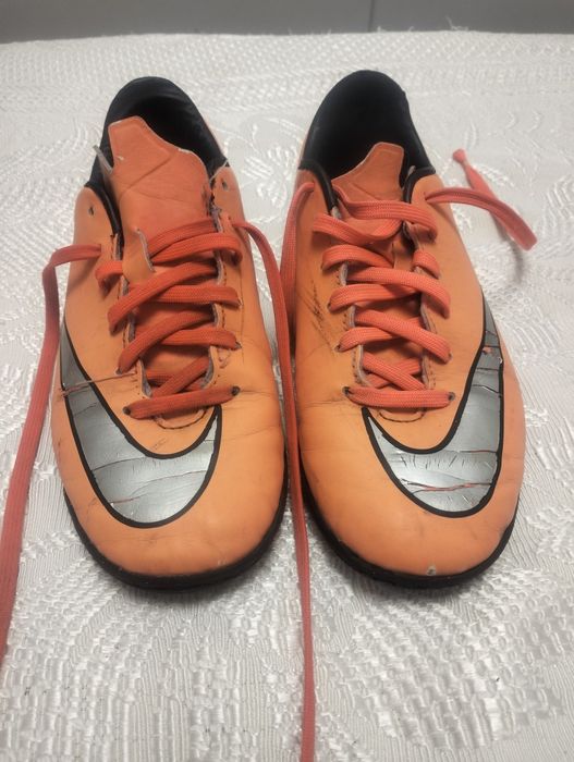 Децкая футбольная обувь Nike Merkurial