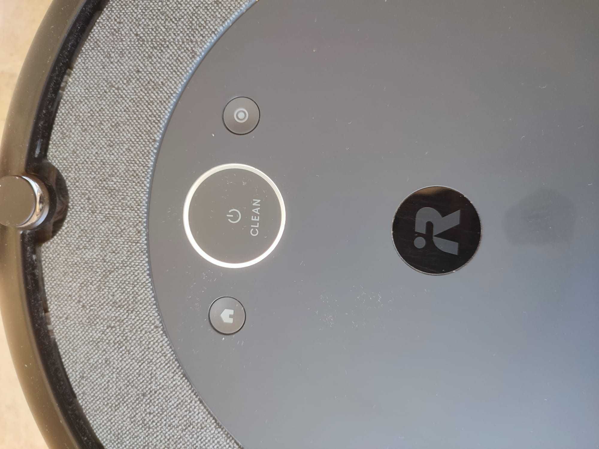 Irobo ROOMBA I5 pouco usado