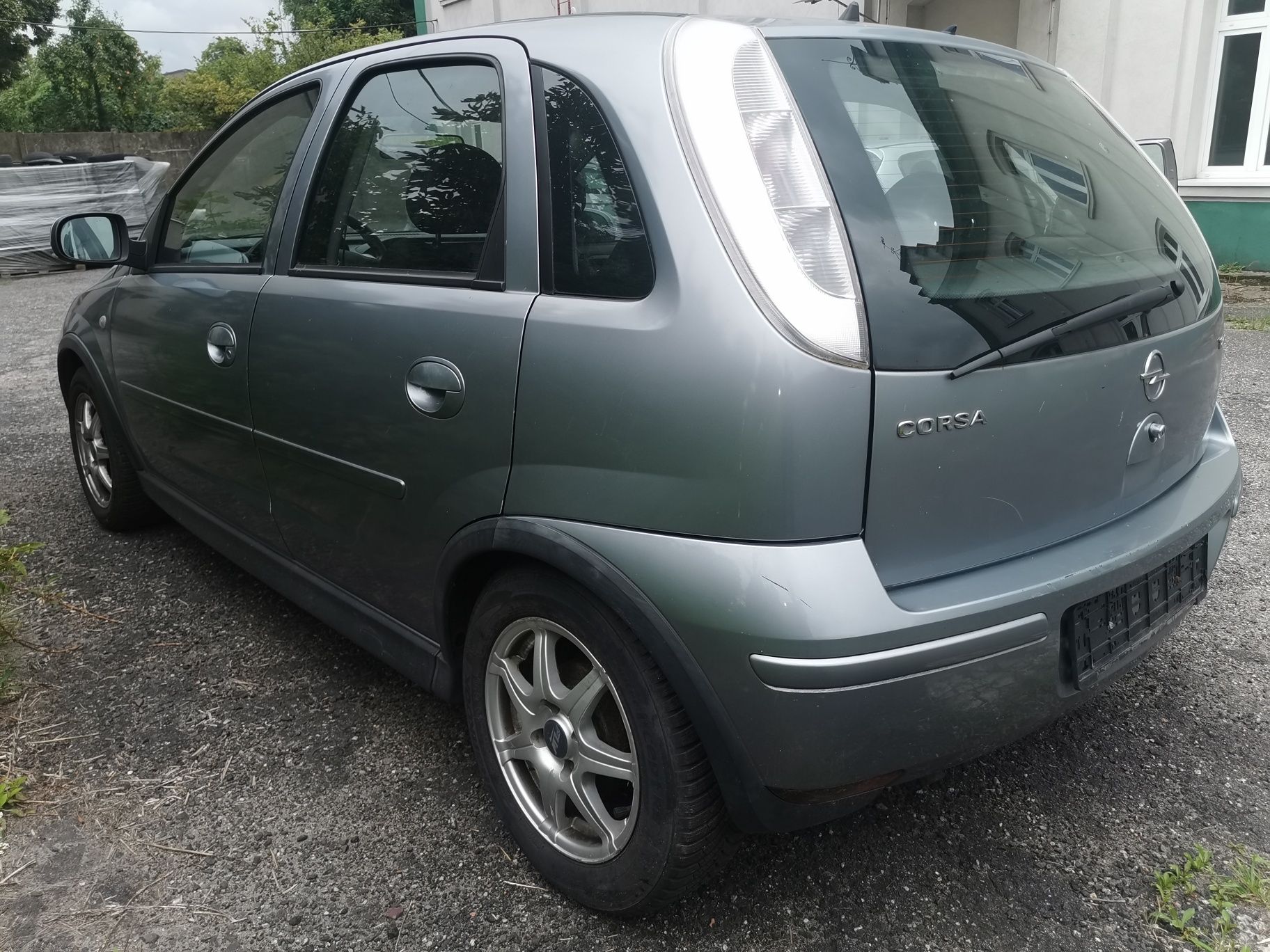 Opel Corsa rok 2006