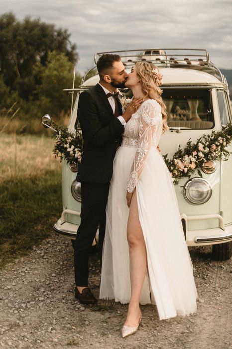 Suknia ślubna w stylu boho 38 M 178 cm