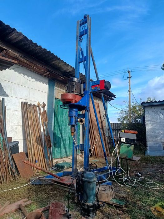 Бурение  скважин