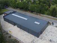 Hala ocieplana magazynowo produkcyjna z attykami 1320m2