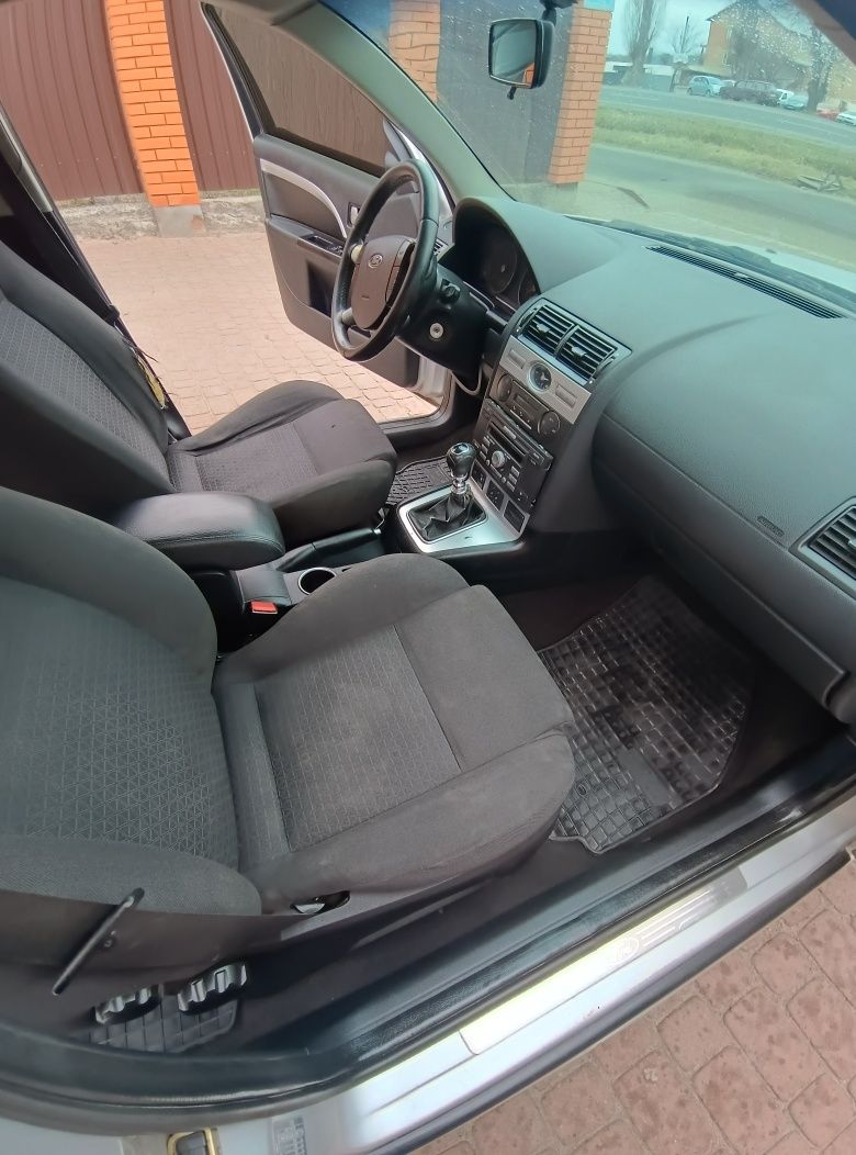 FORD MONDEO 2.0 дизель