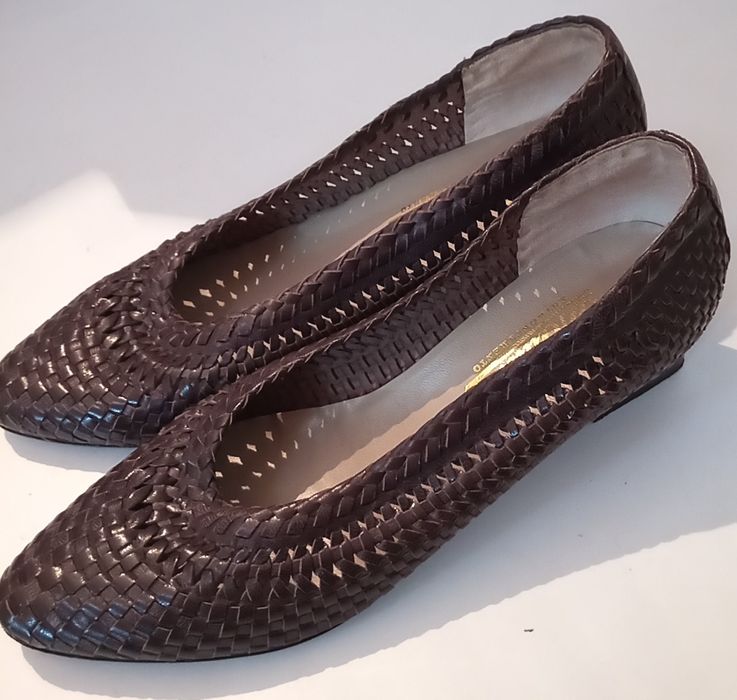 Sandálias e sapatos