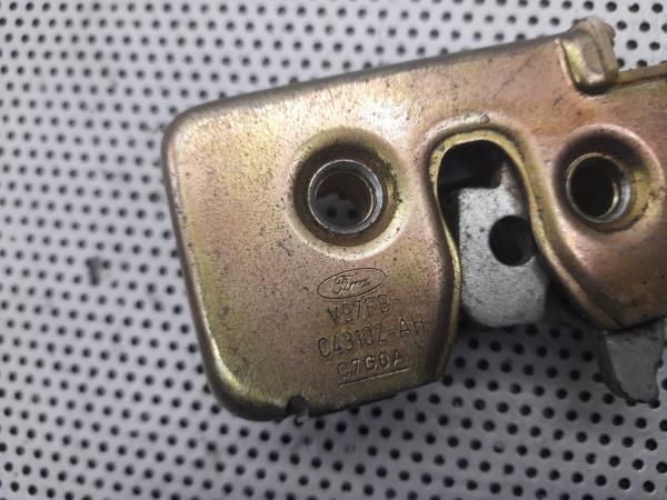 Fechadura / fecho da mala FORD Puma (EC_)
