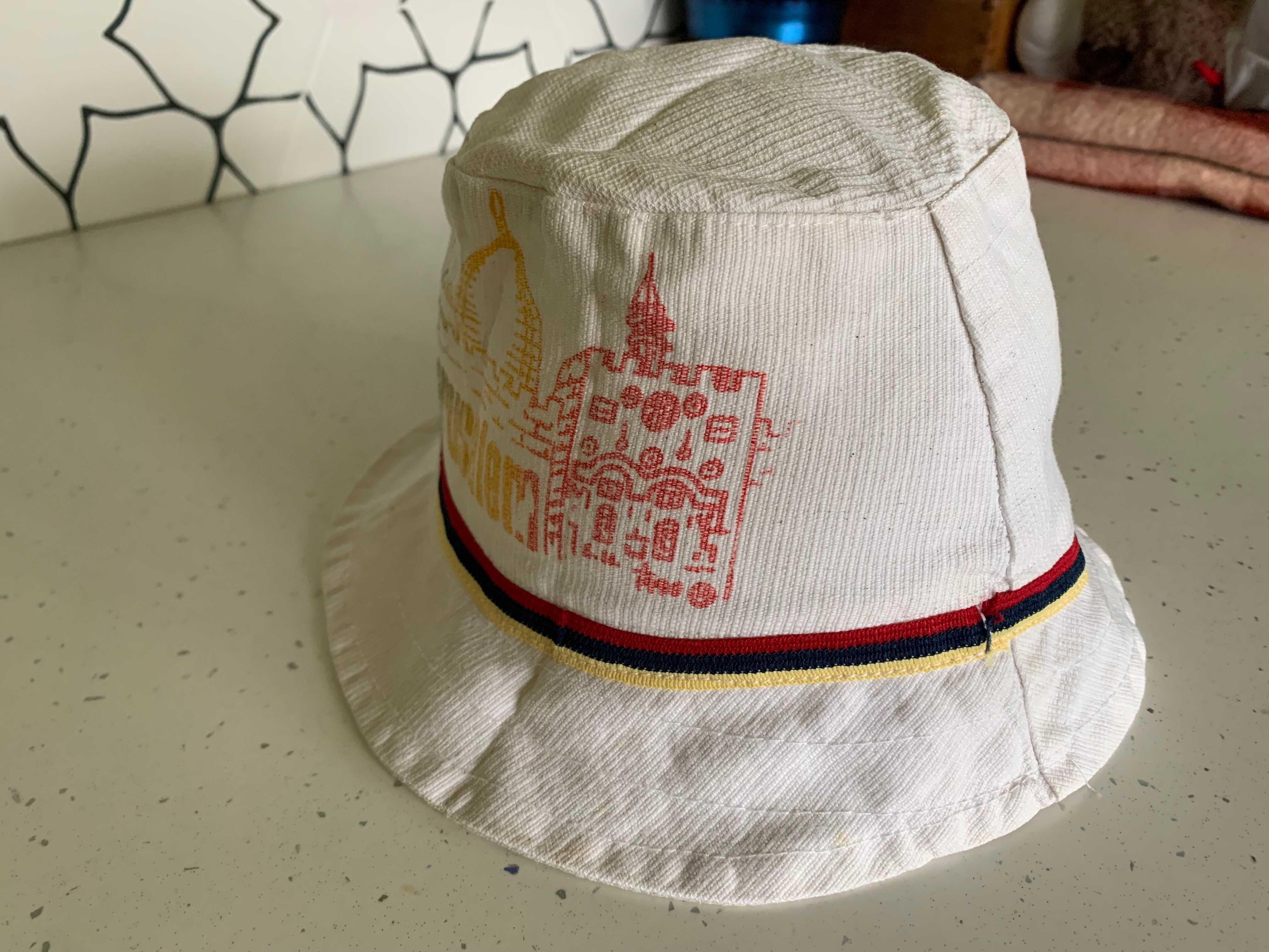Oryginalna biała bawełniana czapka kapelusz z Jerusalem unikat