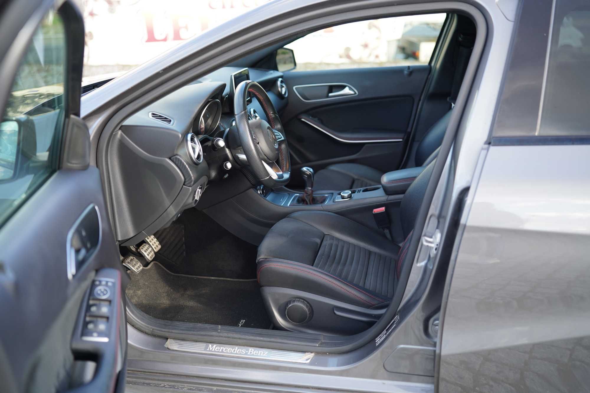 Mercedes-Benz A 180 d AMG Line