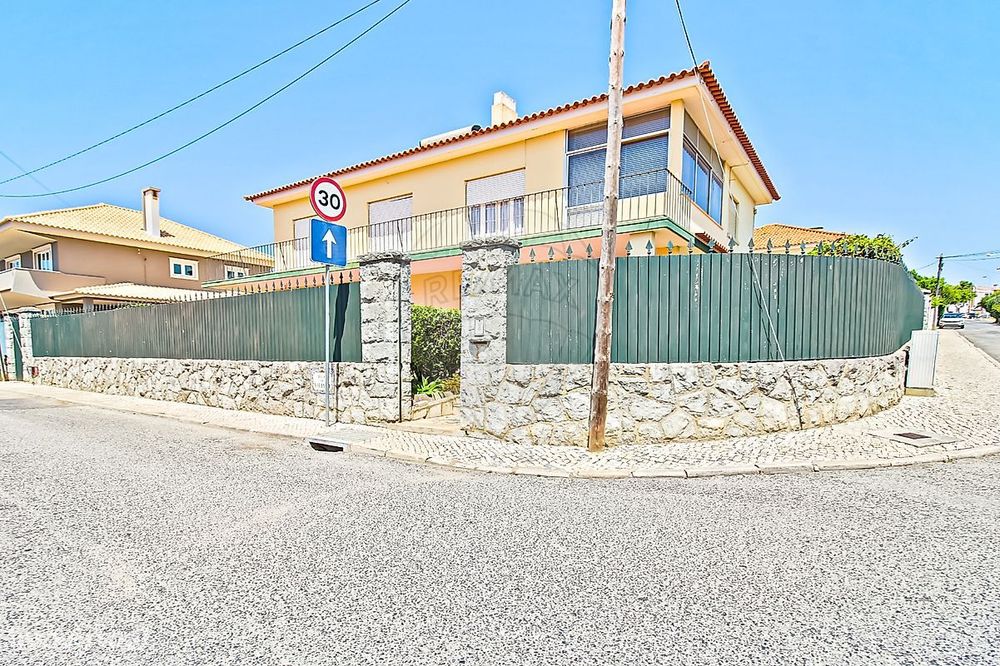 Moradia T6 para venda