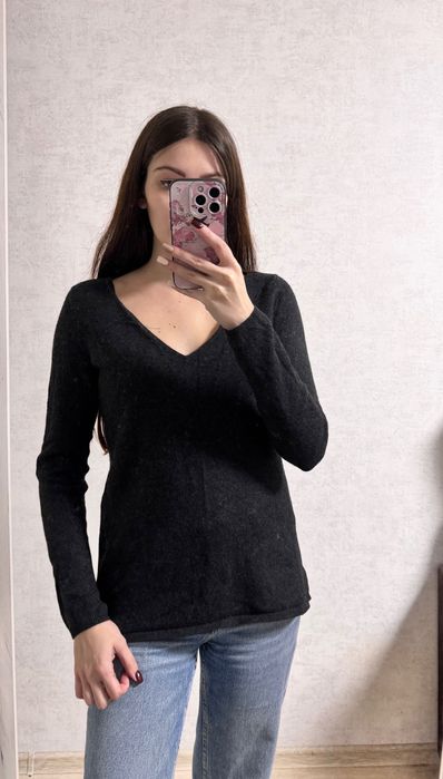 Кашеміровий светр