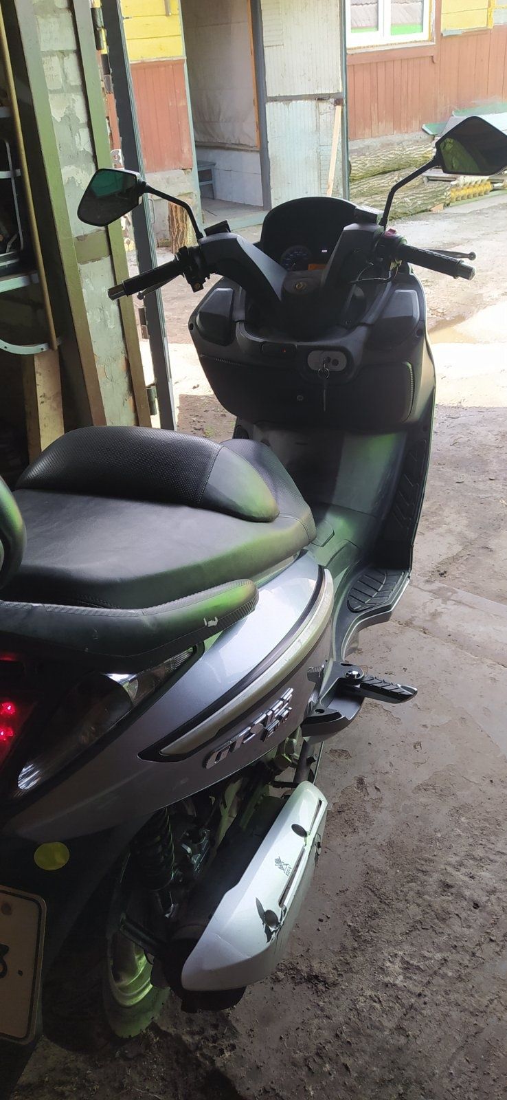 Продам мотоцикл Sym 2009 року.В гарному стані