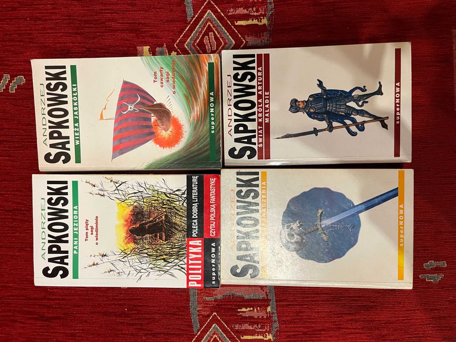 Sapkowski ; Wiedźmin ; 4 książki ; stan dobry , cena za komplet