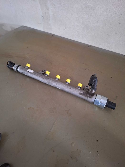 Czujnik ciśnienia paliwa listwa wtryskowa VW skoda seat 1,6 TDI