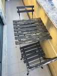 Conjunto de cadeiras e mesa exterior