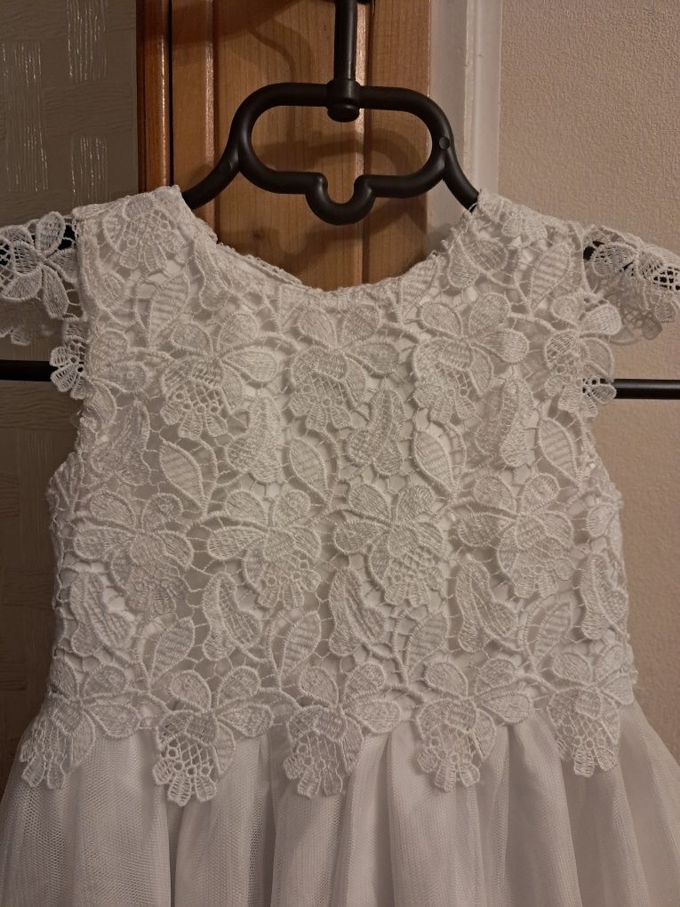 Sukienka do chrztu Primark r. 92 na 18-24 m + futerko bolerko
