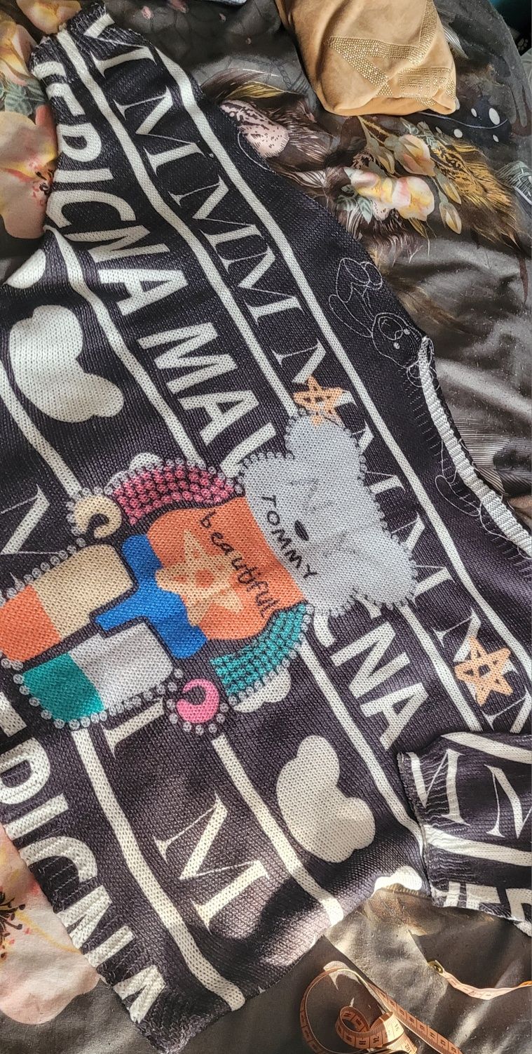 Sweterek ażurowy oversize Miś