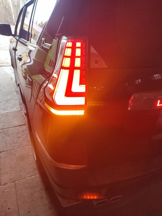 Задні фонарі для тойота прадо 150